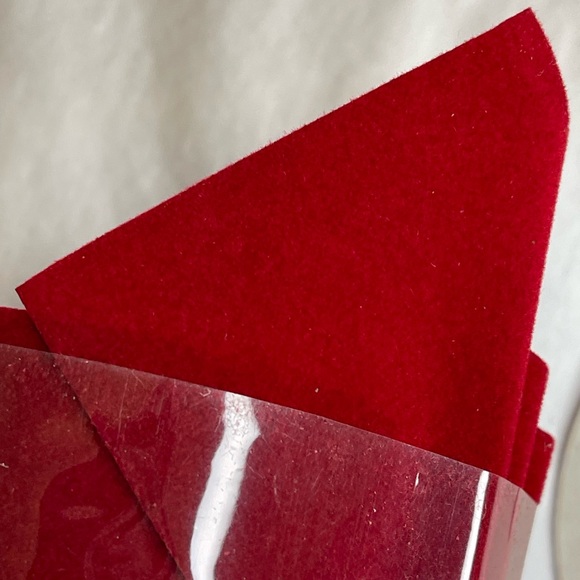 Red Velvet Ribbon Set - Picture 4 of 7